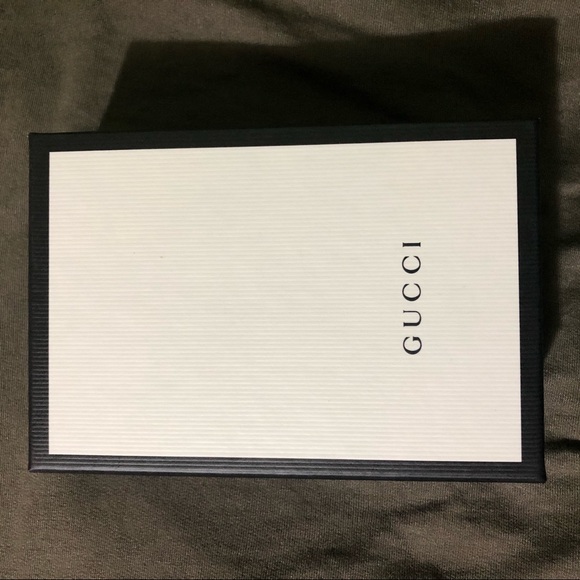 ✨ GUCCI MINI CARDHOLDER (AUTHENTIC) ✨ - Picture 13 of 13